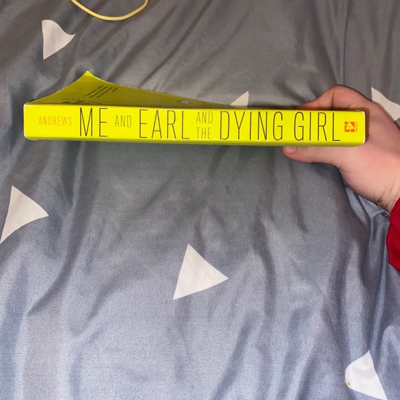 3/20 Books!📚 Me and Earl and the Dying Girl Book - Picture 3 of 6
